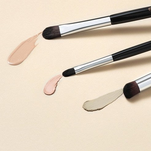 Studio17 Spot Concealer Brush 474